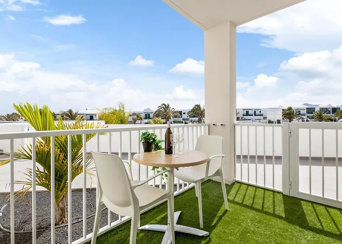 Lanzarote Blue Senator * Costa Teguise